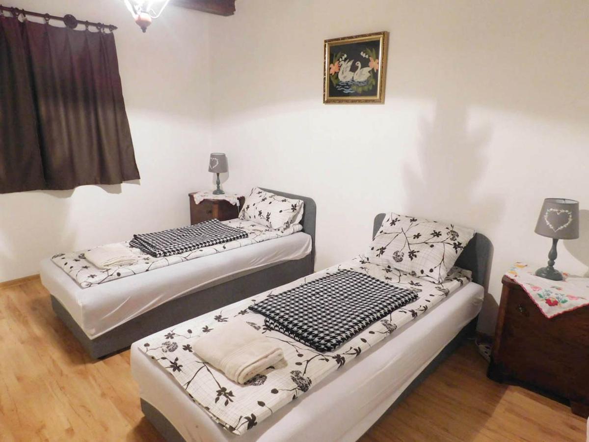 Appartamento Joe Bácsi Rezidenciája Kisharsány Esterno foto